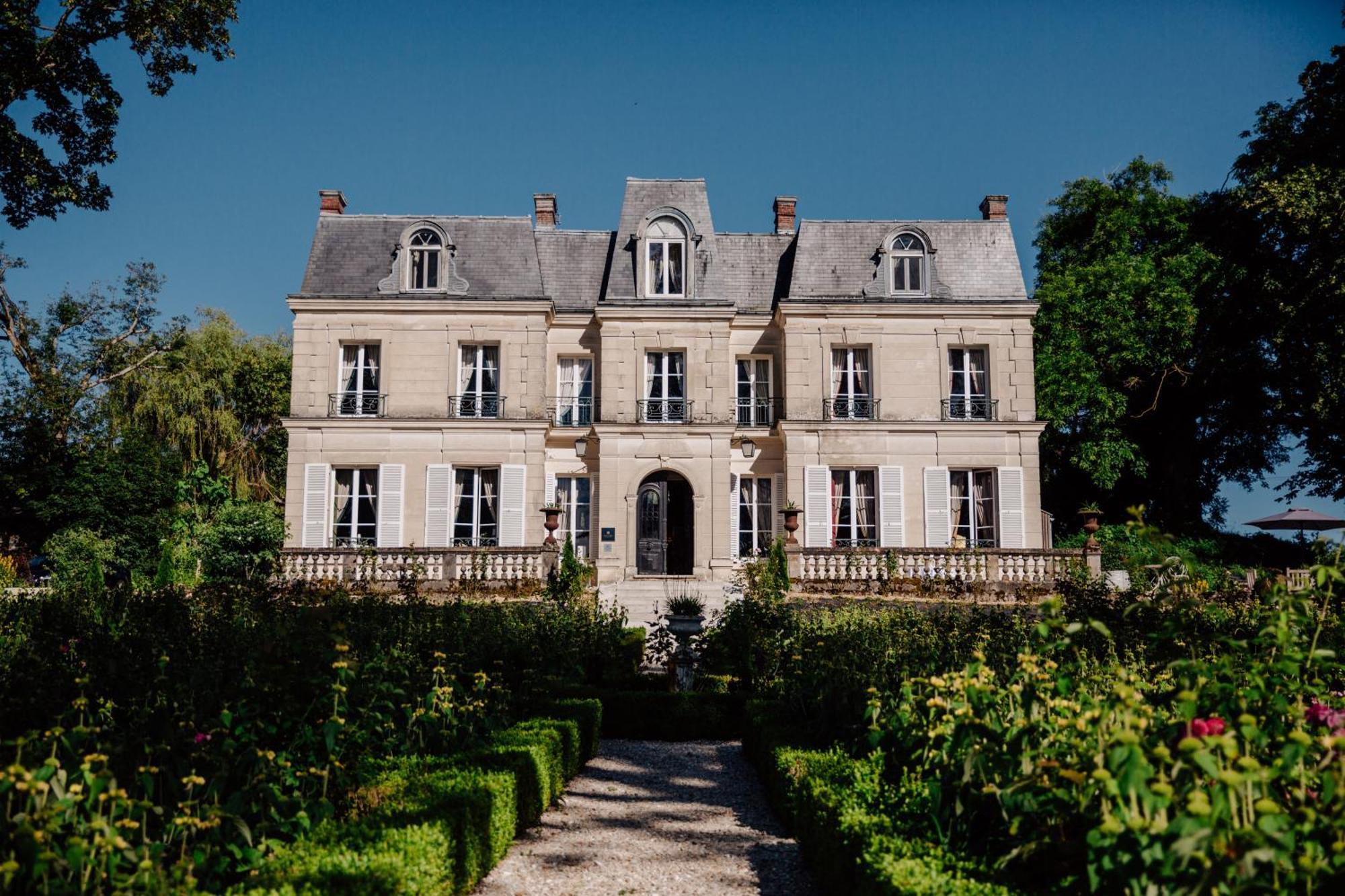 Chateau De Picheny Екстериор снимка