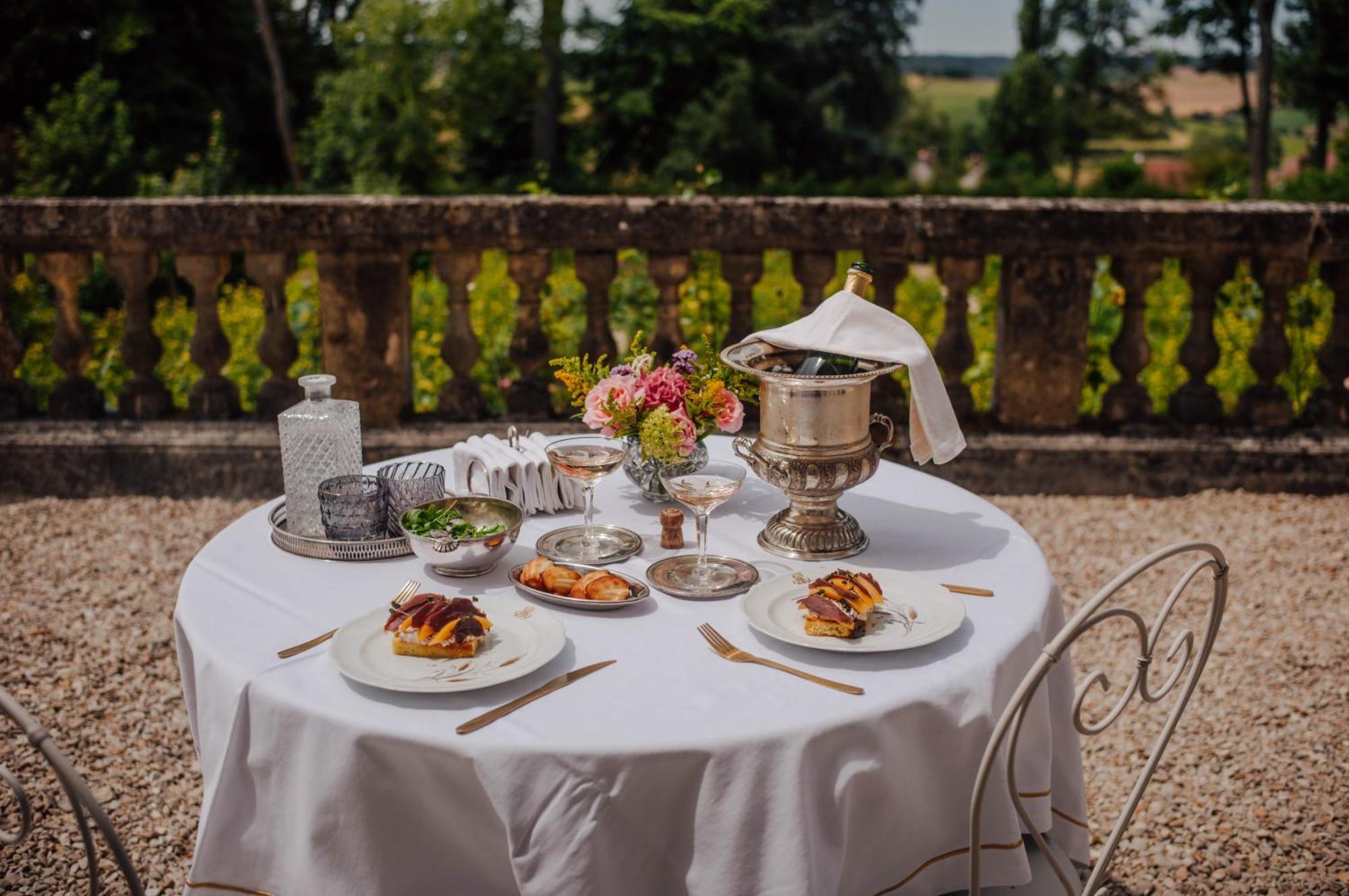 Chateau De Picheny Екстериор снимка